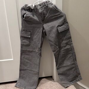 Girl’s Gray Cargo Pants